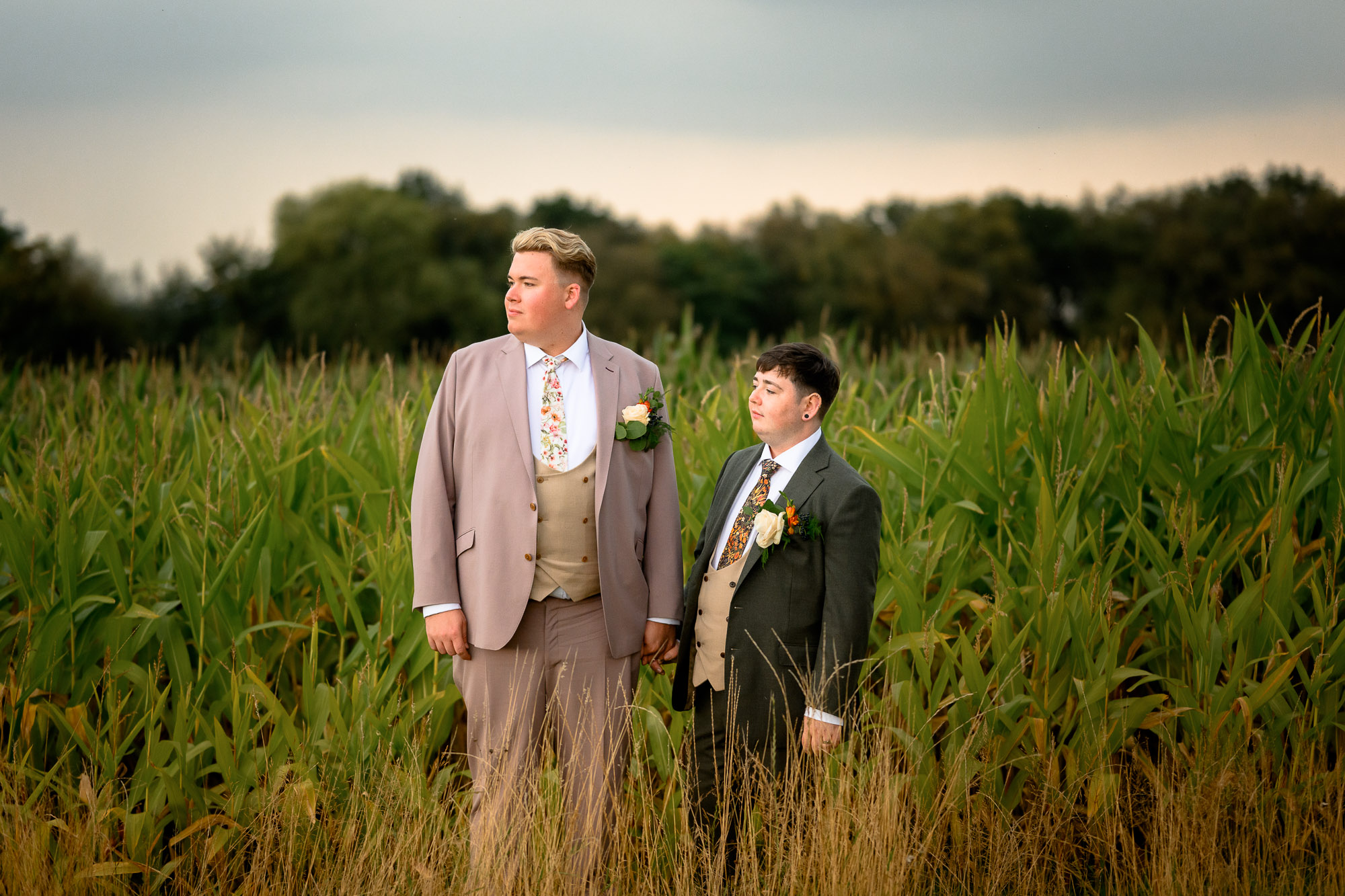 Alcumlow-Wedding-Barn-Photographer-4132