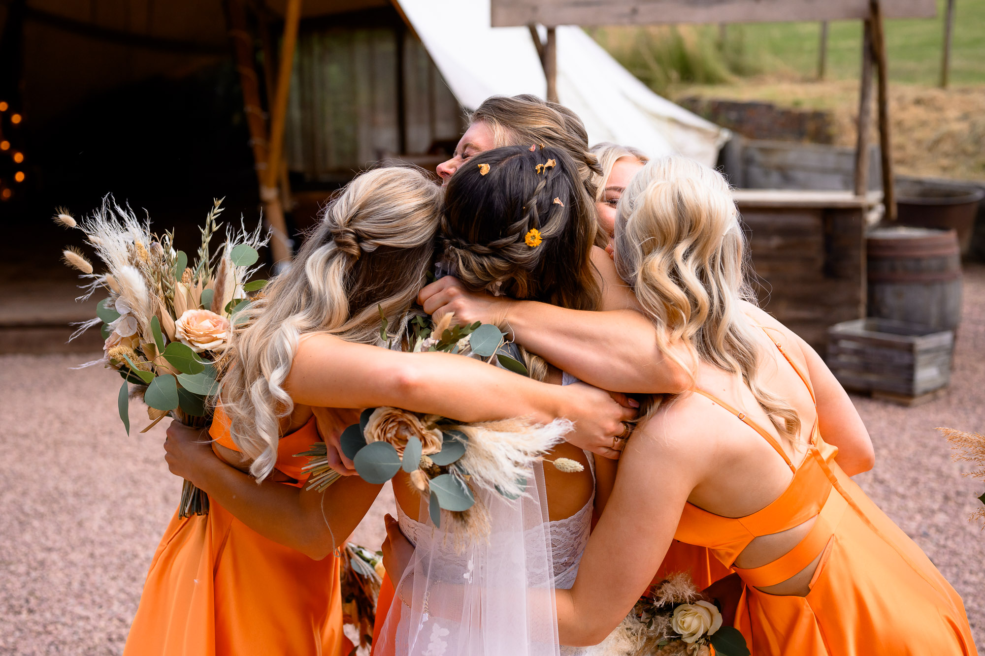 Bridal-Barn-Wedding-Photographer-2951