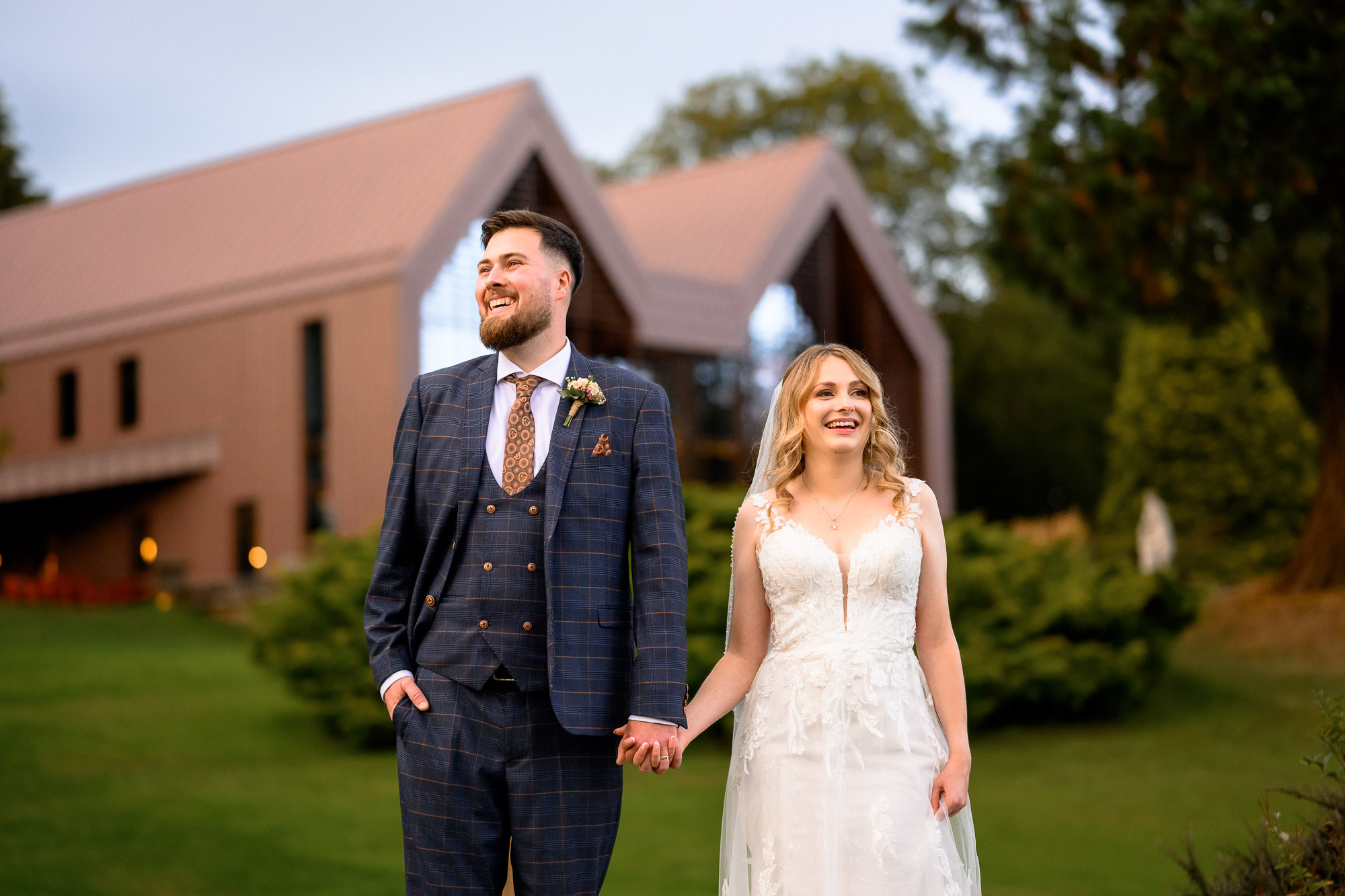 Foxtail-Barns-Wedding-Photographer-4291